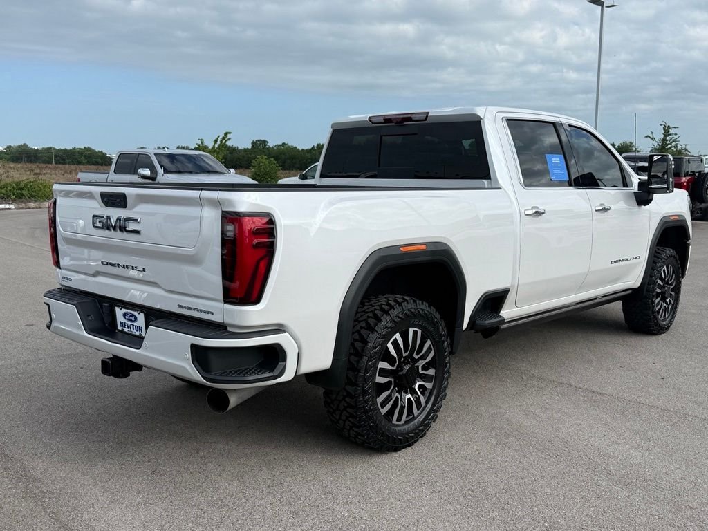 Used 2024 White Frost Tri-Coat GMC Denali Ultimate image 35