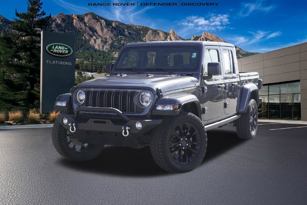 2025 Jeep Gladiator Nighthawk