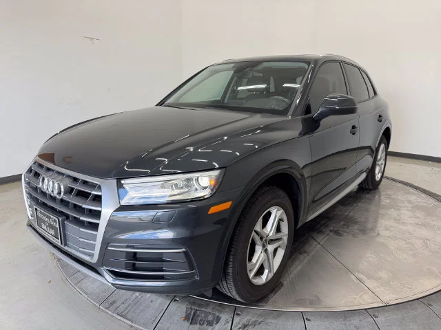Used 2018 Manhattan Gray Metallic Audi 2.0T Premium image 32