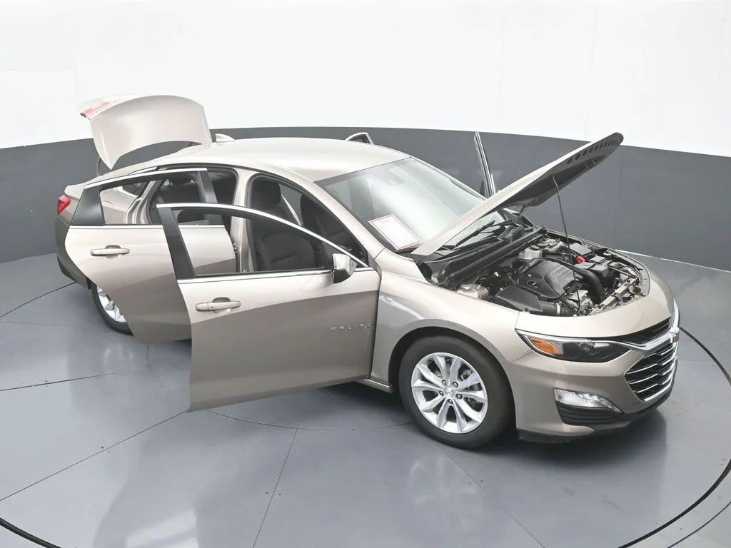 Used 2024 Mineral Gray Metallic Chevrolet LT image 69