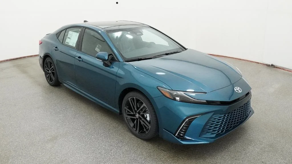 New 2026 Ocean Gem Toyota XSE image 10