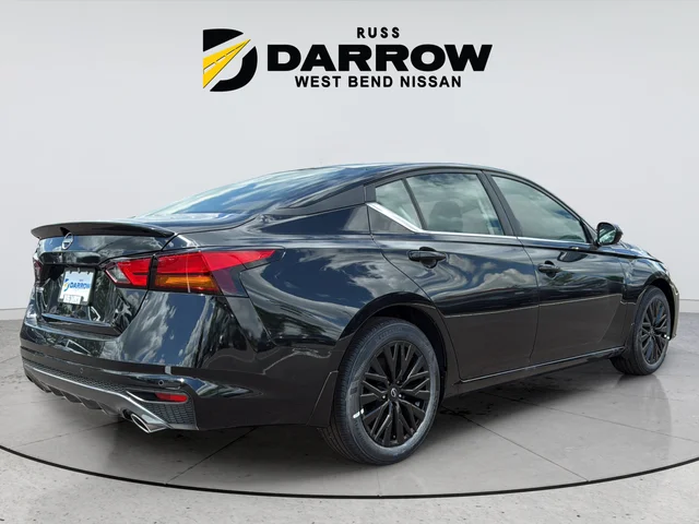 New 2026 Black Nissan 2.5 SV image 5
