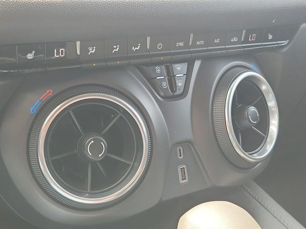 Used 2021 Black Chevrolet LT image 18