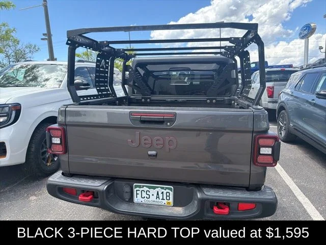 Used 2021 Gray Jeep Rubicon image 4