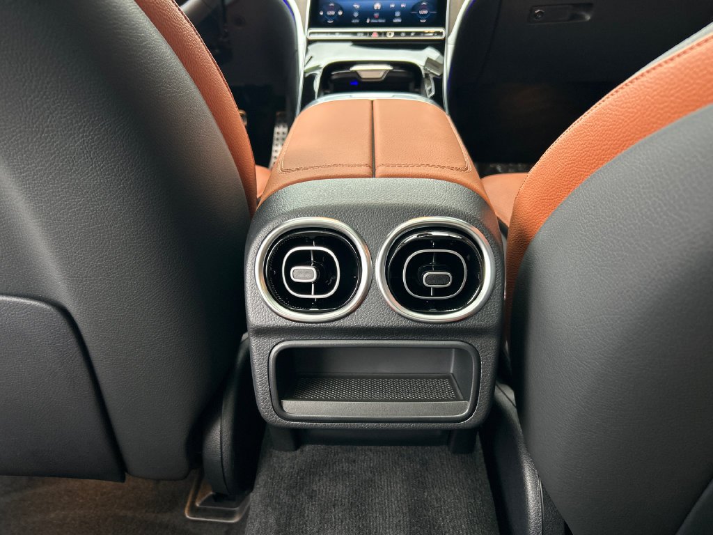 New 2026 Selenite Grey Metallic Mercedes-Benz C 300 image 63