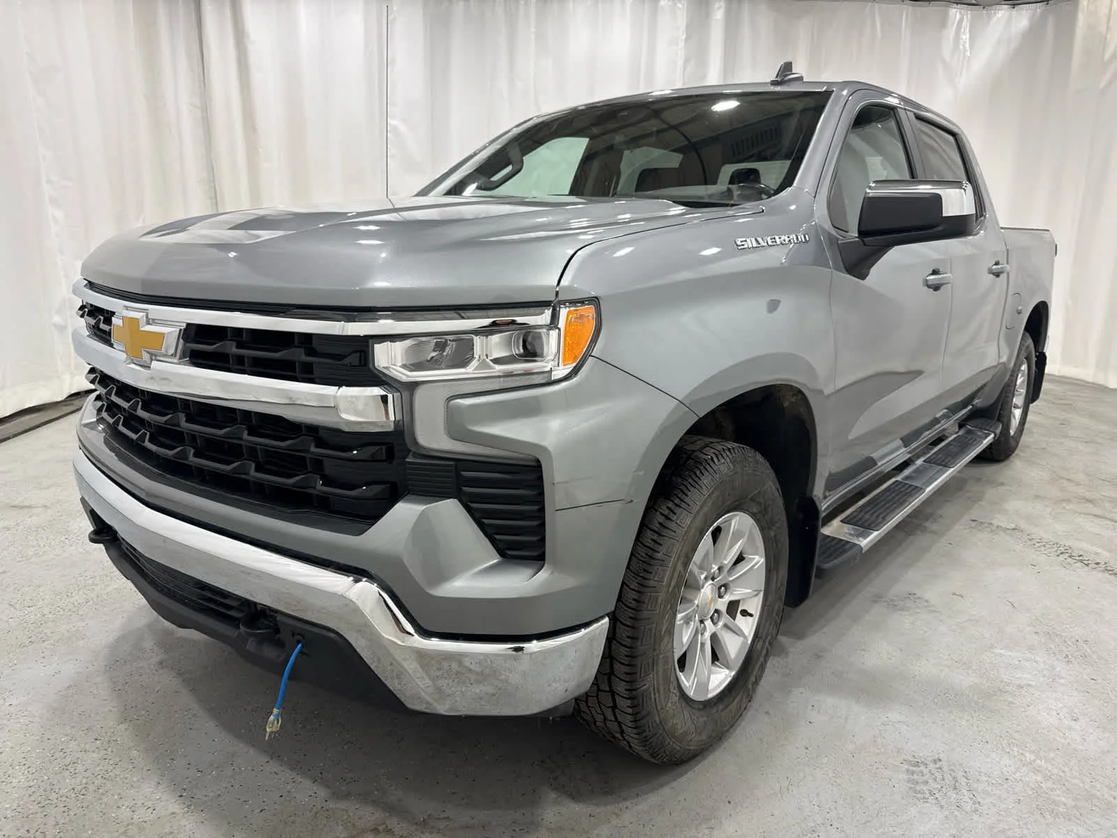 Used 2023 Sterling Gray Metallic Chevrolet LT image 1