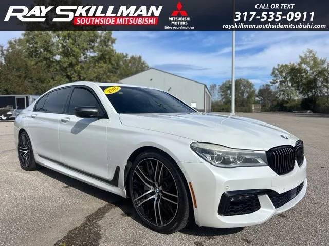 Used 2016 White BMW 750i xDrive image 3