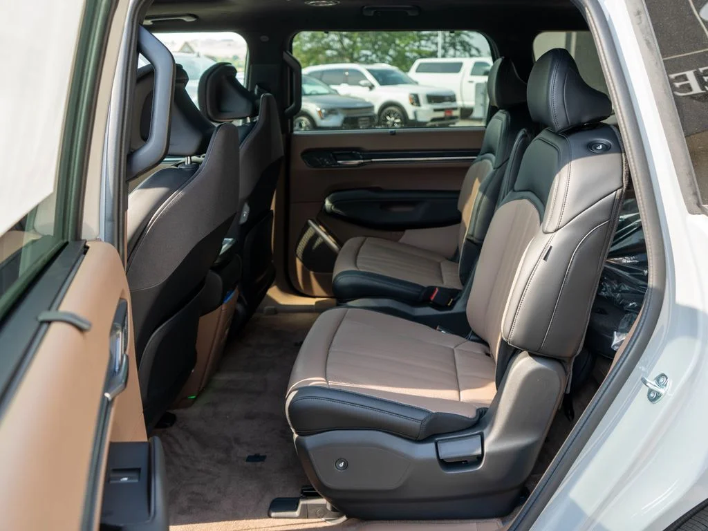 New 2026 Wolf Gray / Black Roof Kia GT-Line AWD image 14