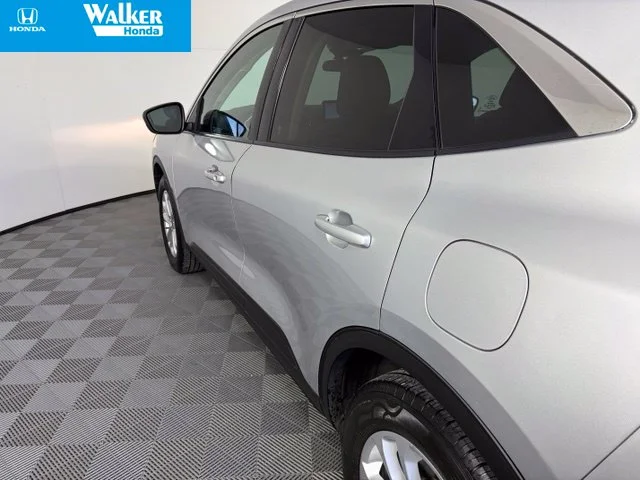 Used 2020 Ingot Silver Ford SE image 12