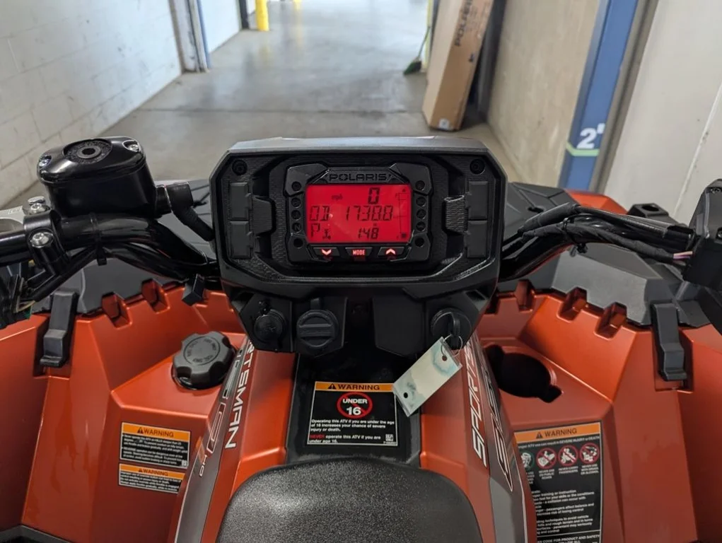 Used 2021 ORANGE Polaris Premium image 6