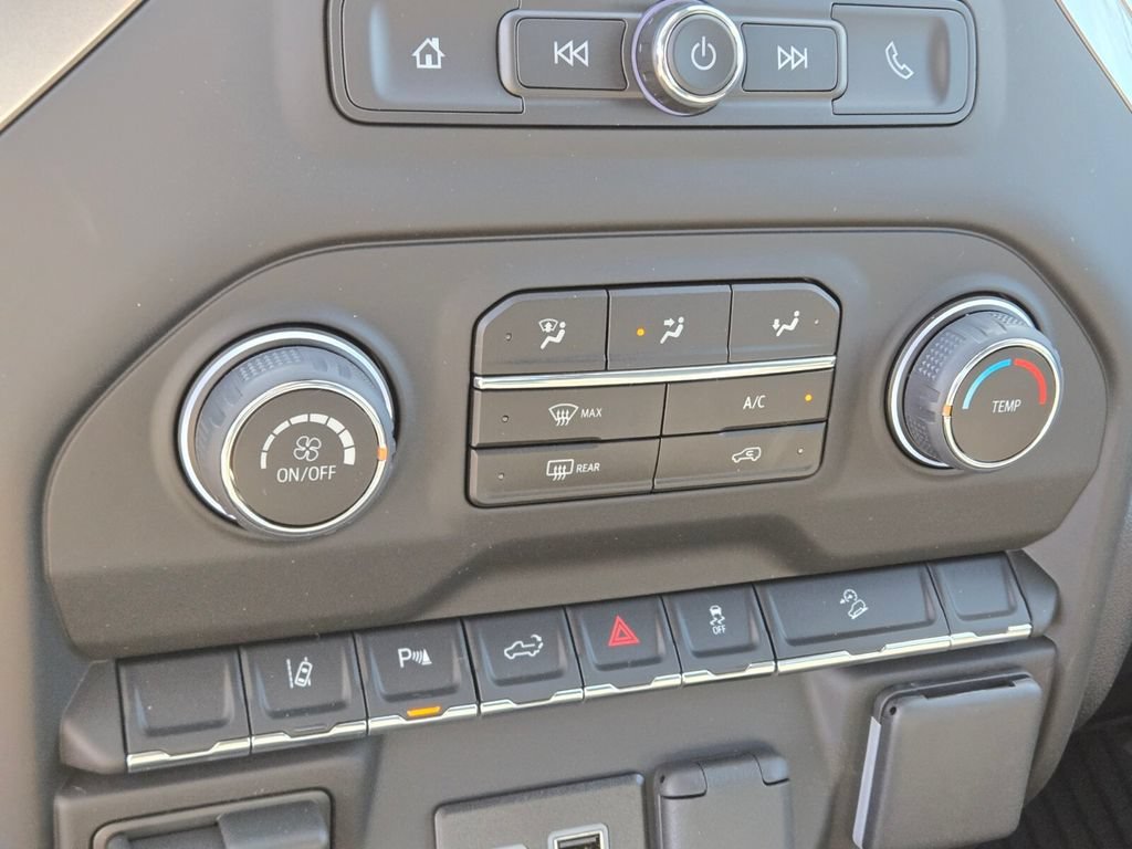 2026 Chevrolet Silverado 2500 HD Custom - Photo 13