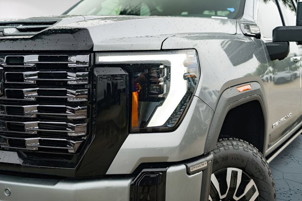 New 2026 Sterling Metallic GMC Denali Ultimate image 4