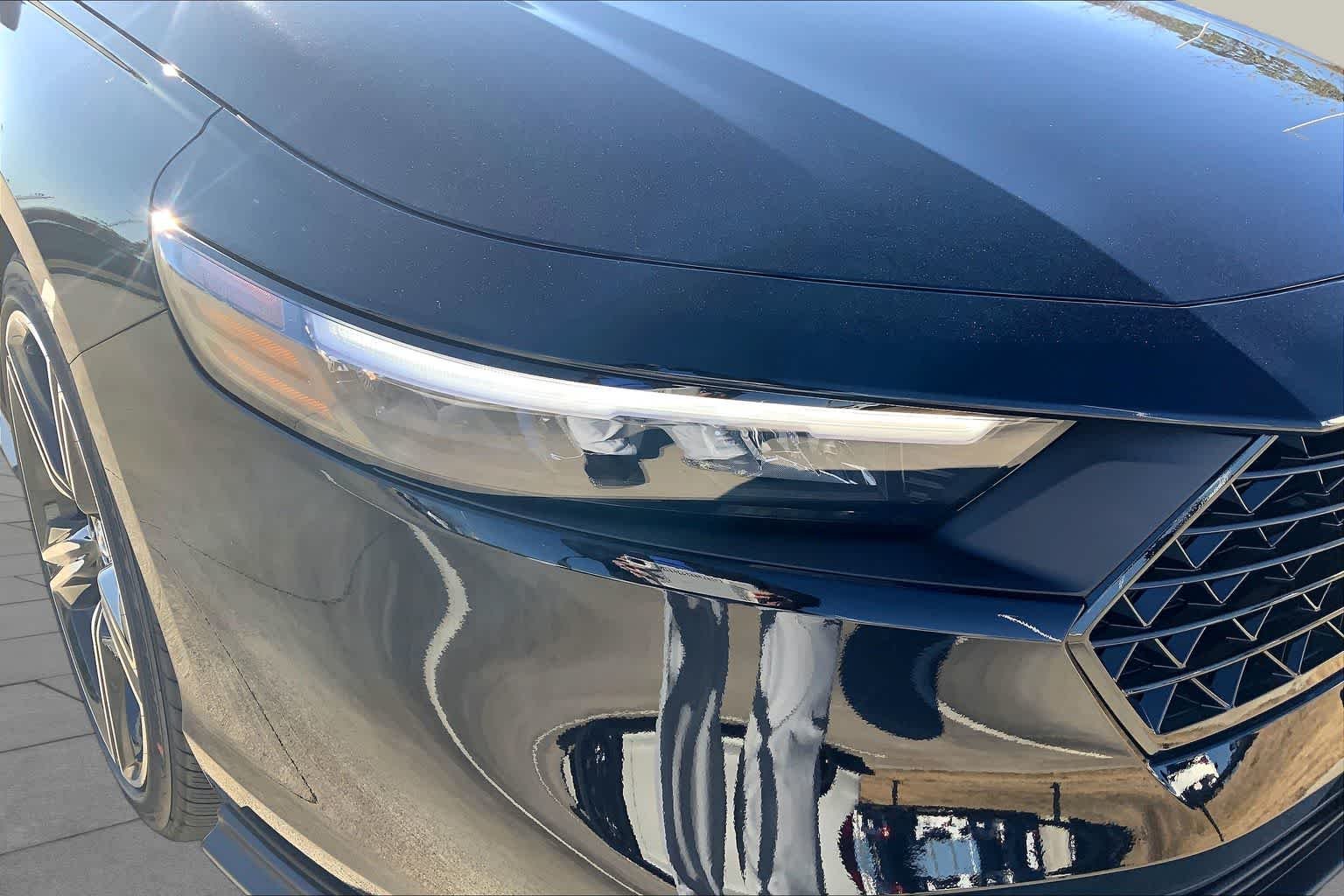 New 2026 Crystal Black Pearl Honda SE image 13