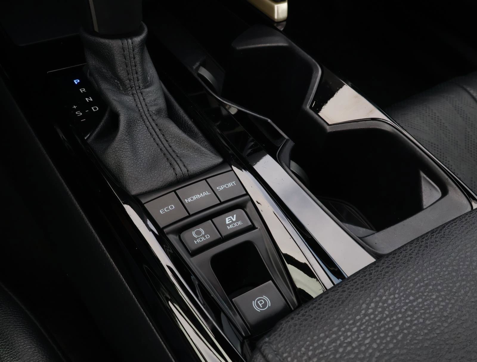 Used 2025 Heavy Metal Toyota XSE image 21