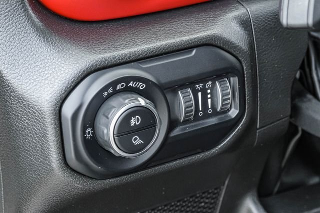 Used 2022 Gray Jeep Rubicon image 47