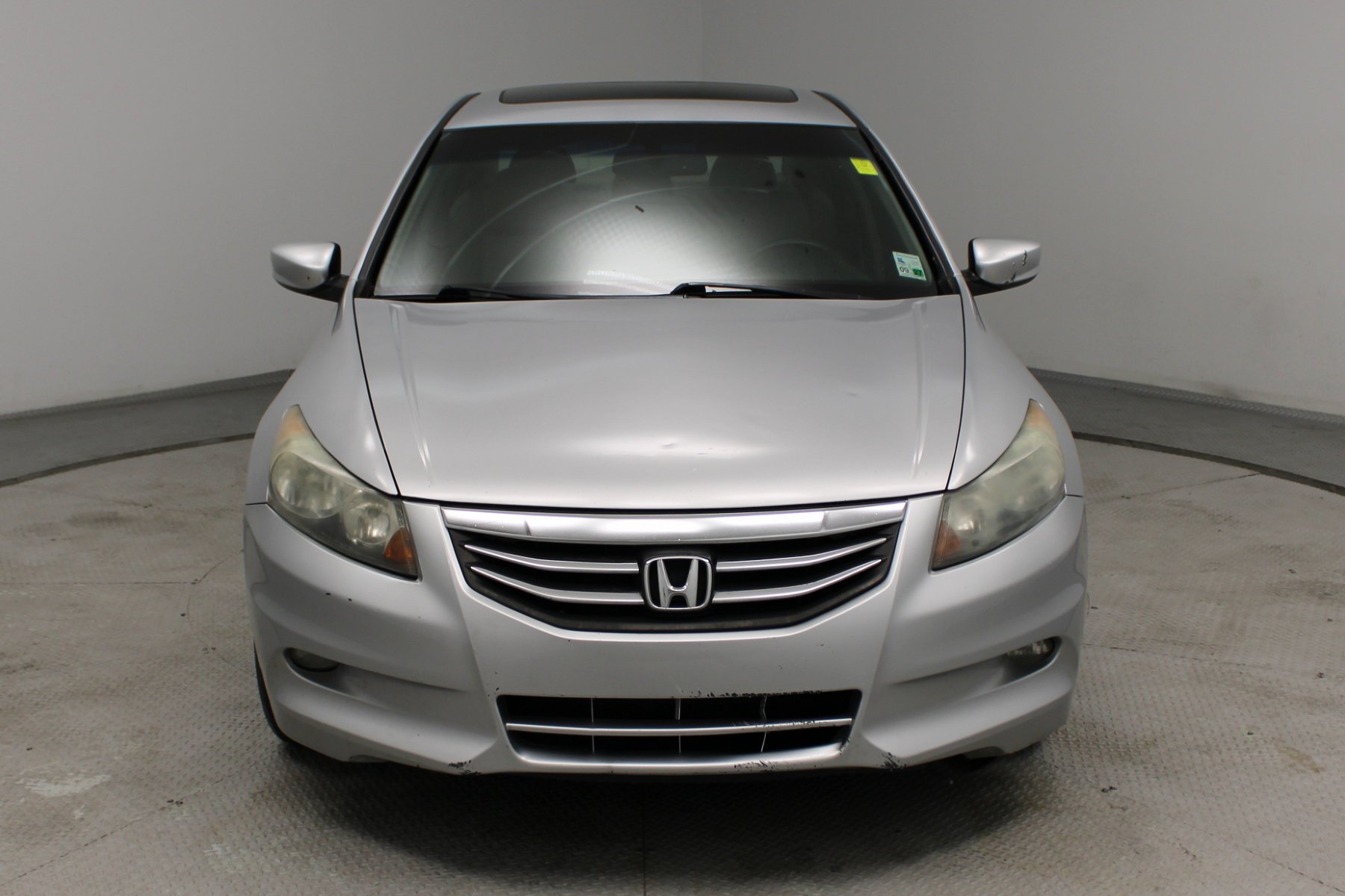 Used 2011 Alabaster Silver Metallic Honda 3.5 EX-L 4dr V6 Auto image 30