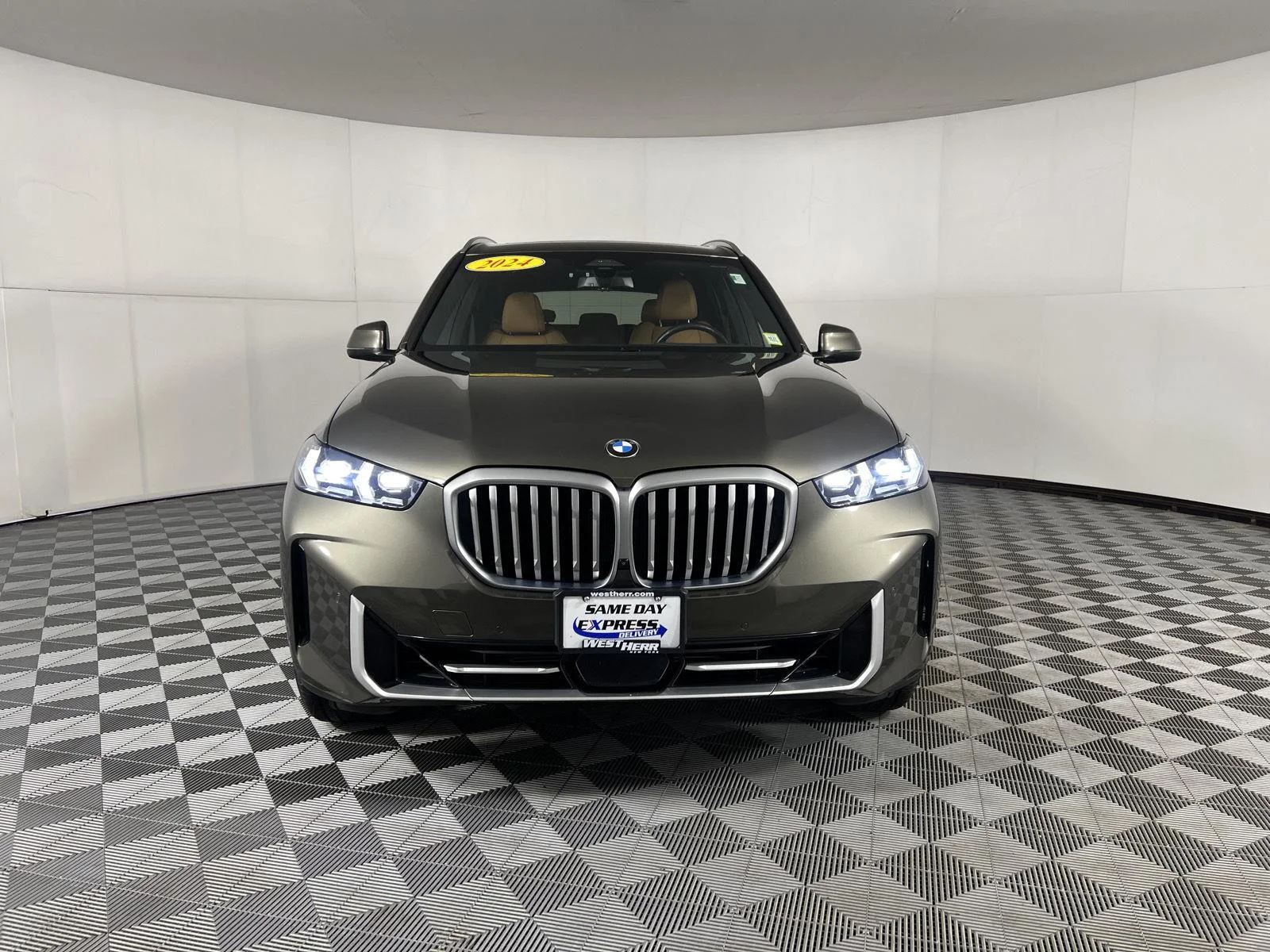 Used 2024 Manhattan Green Metallic BMW xDrive40i image 20
