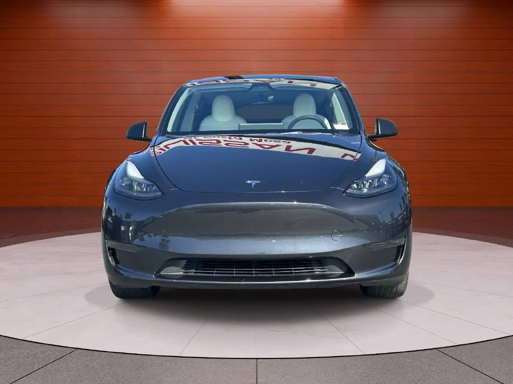 Used 2024 Stealth Gray Tesla Long Range image 6