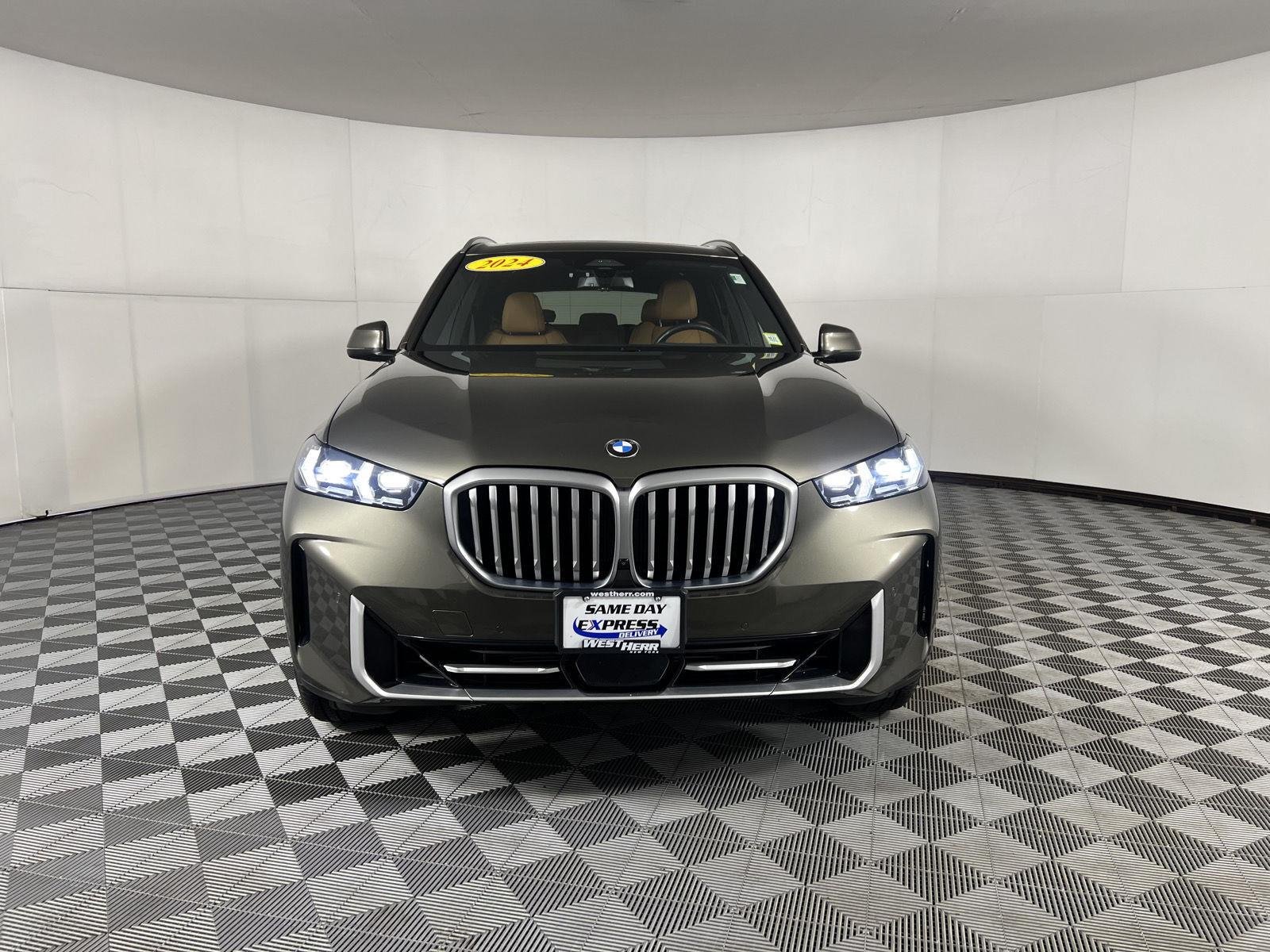 Used 2024 Manhattan Green Metallic BMW xDrive40i image 20