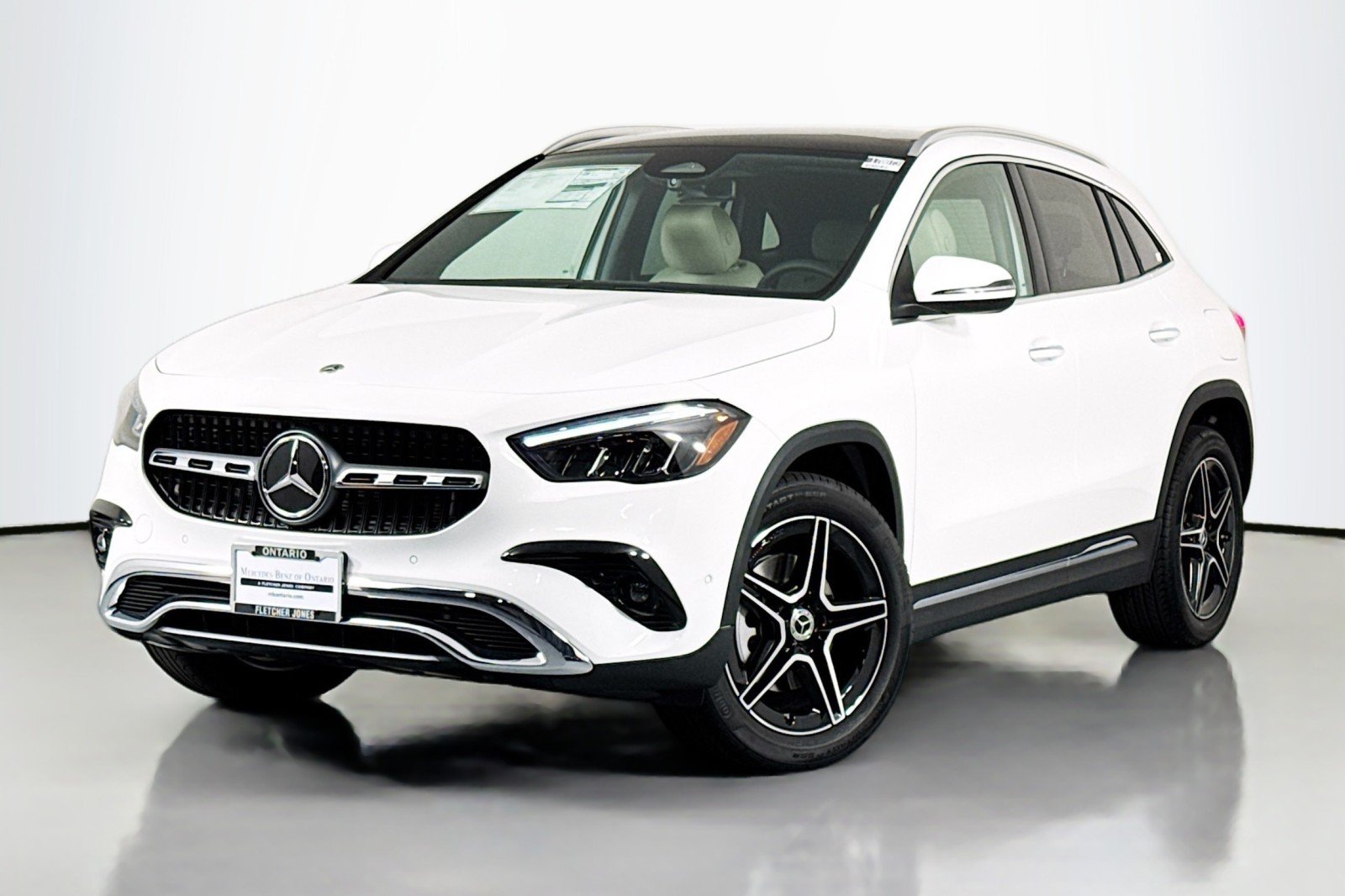 Certified Used 2026 Polar White Mercedes-Benz GLA 250 image 1