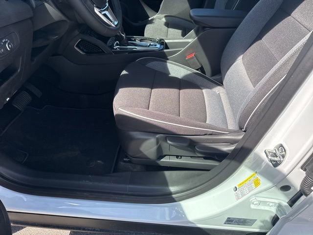 2026 Chevrolet Trailblazer LT - Photo 15
