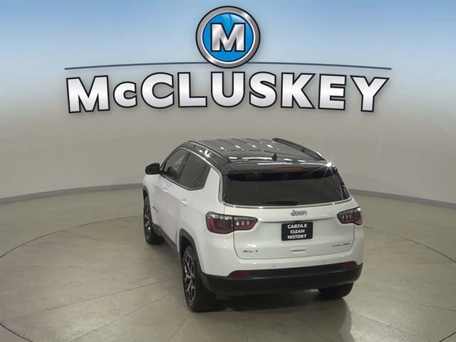 Certified Used 2025 White Jeep Limited 4x4 image 14