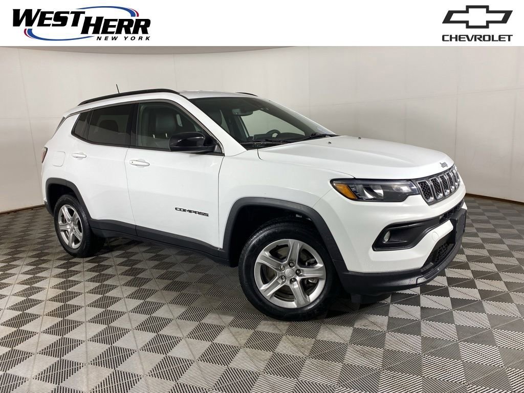 2023 Jeep Compass Latitude 4X4's photo