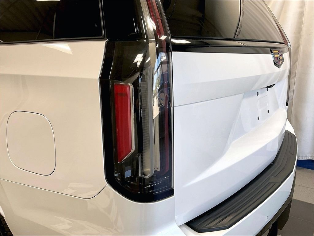 Used 2023 White Cadillac Premium Luxury image 35