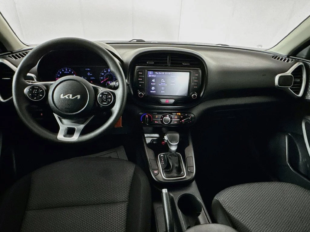 Used 2022 Red Kia LX image 25