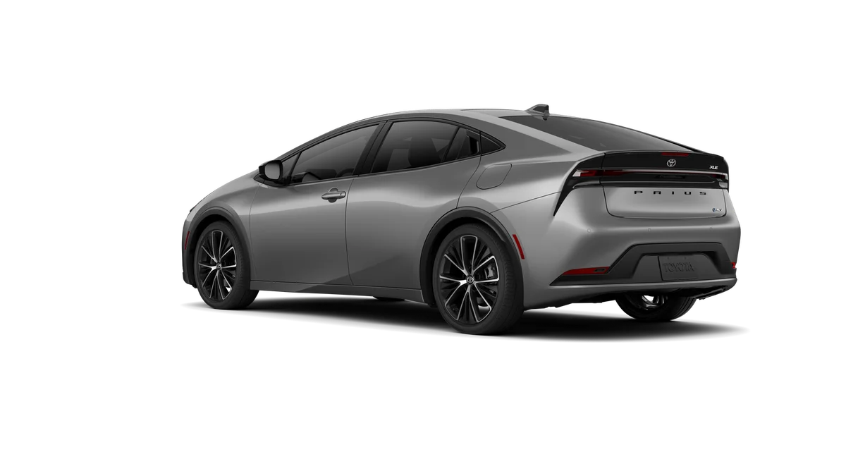 New 2026 Guardian Gray Toyota XLE image 28