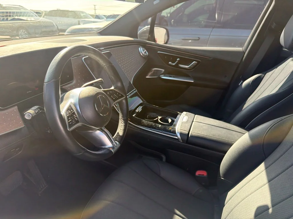 Used 2023 Gray Mercedes-Benz 350 SUV image 9