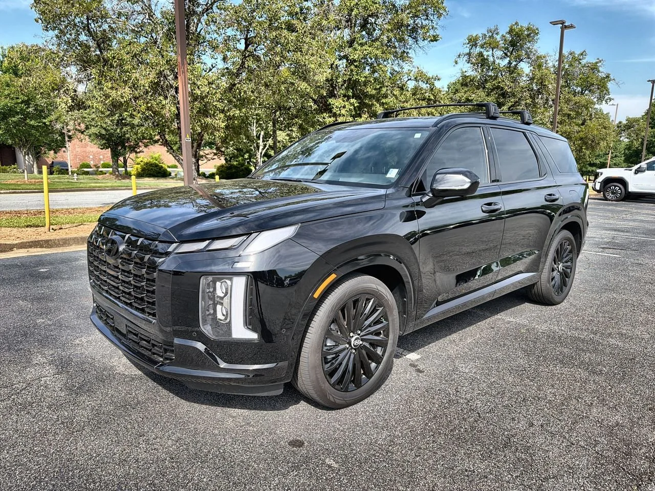 Used 2025 Black Hyundai Calligraphy Night Edition image 4