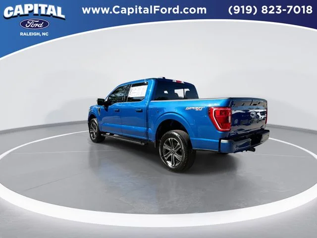 Used 2023 Blue Ford XLT image 6