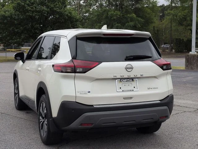 Used 2023 White Nissan SV image 5