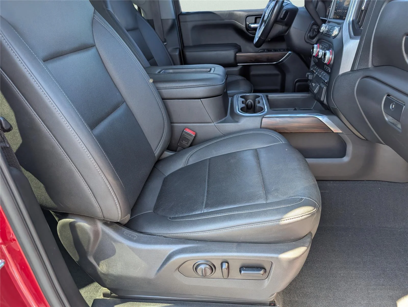 Used 2021 Cayenne Red Tintcoat GMC SLT image 41