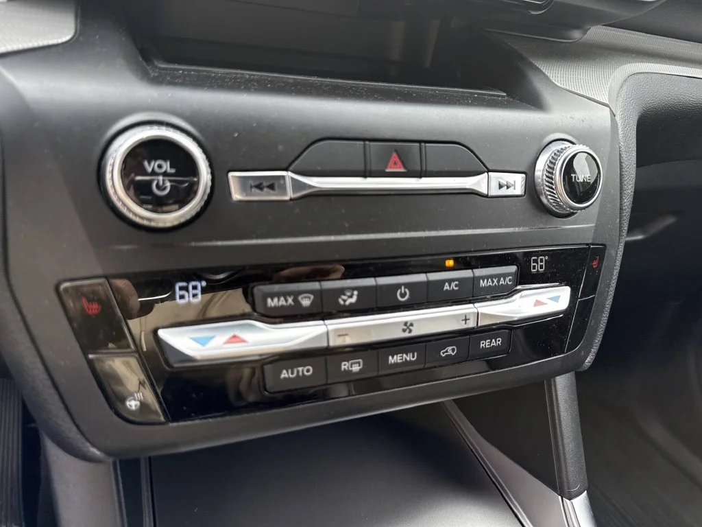 Used 2020 Gray Ford XLT image 22