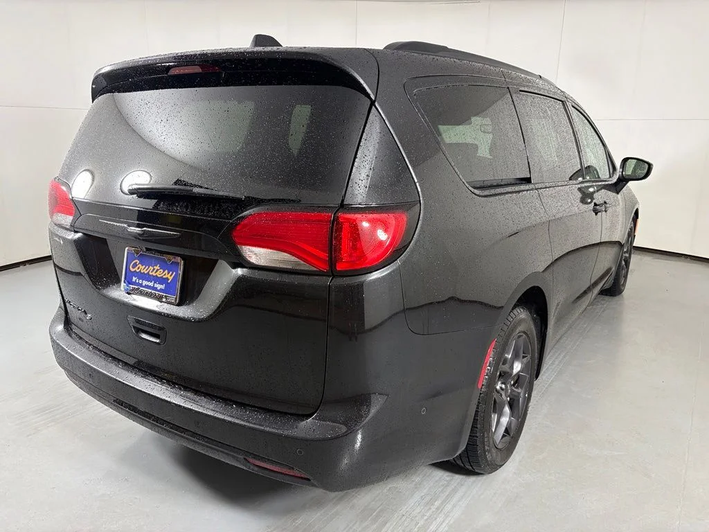 Used 2020 Black Chrysler Touring L Plus image 8