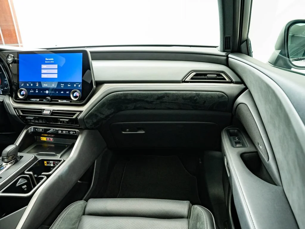 Used 2025 Celestial Silver Metallic Lexus 350 Luxury image 51