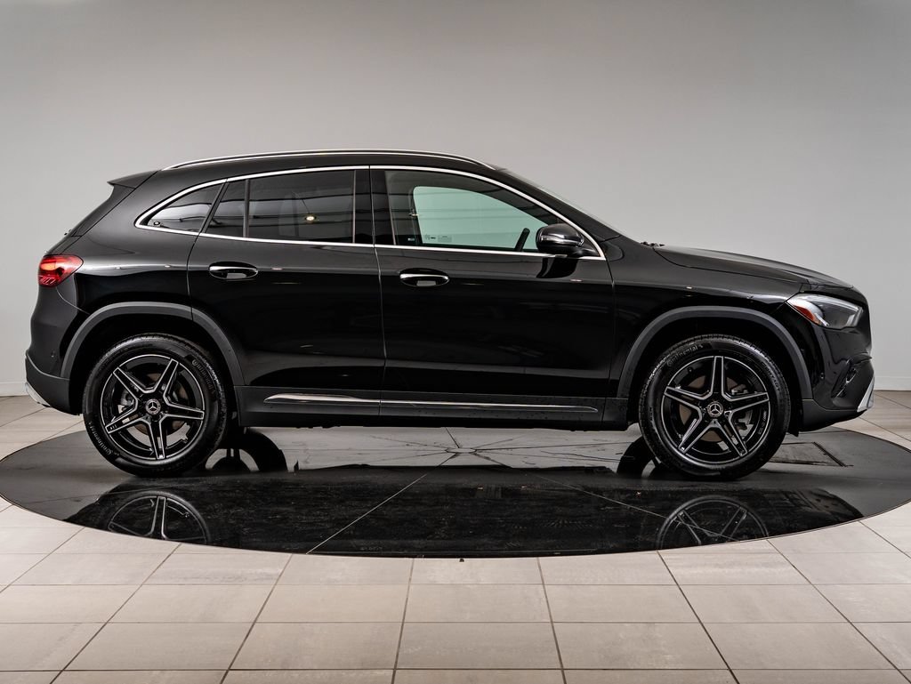 New 2026 Cosmos Black Metallic Mercedes-Benz GLA 250 image 11
