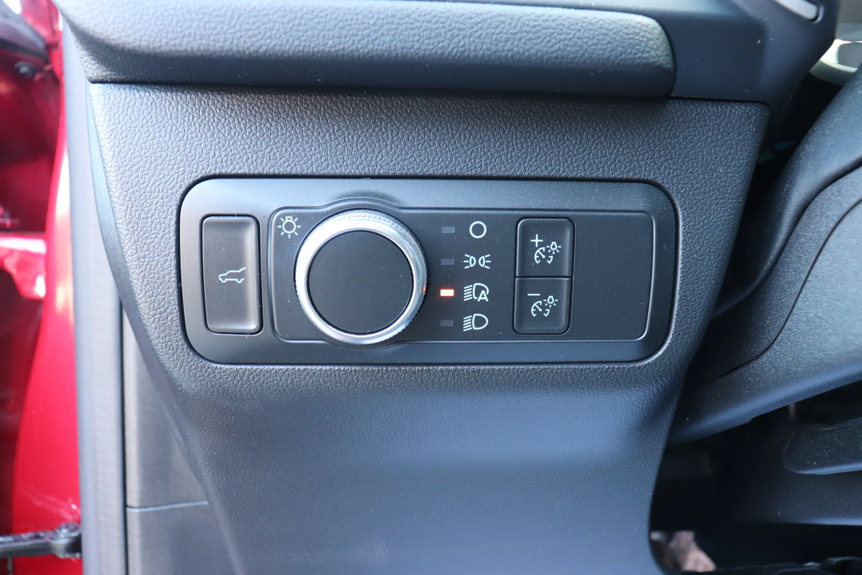 Certified Used 2022 Red Ford SE AWD image 9