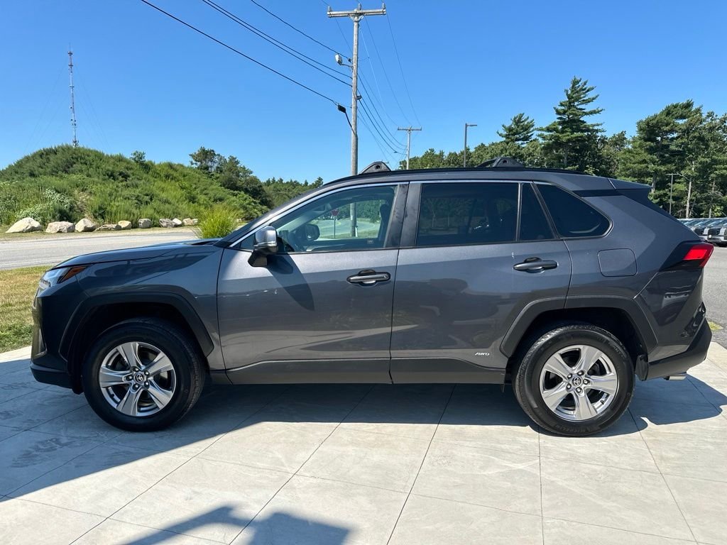 Used 2022 Gray Toyota XLE image 3