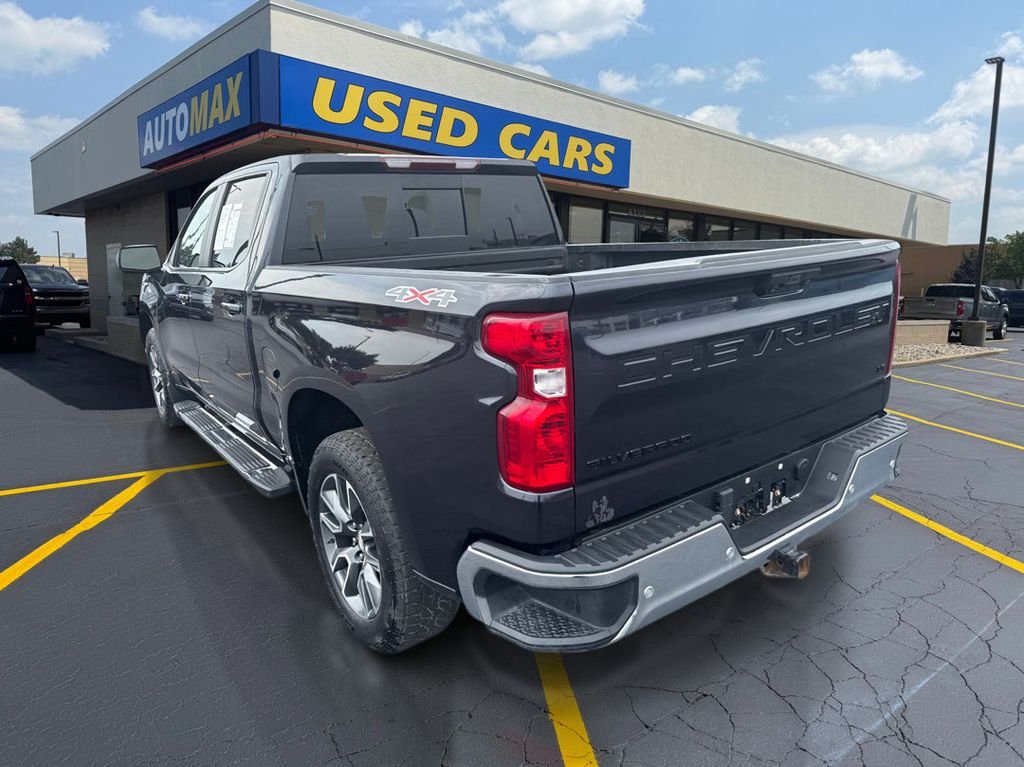 Used 2023 Dark Ash Metallic Chevrolet LT image 7
