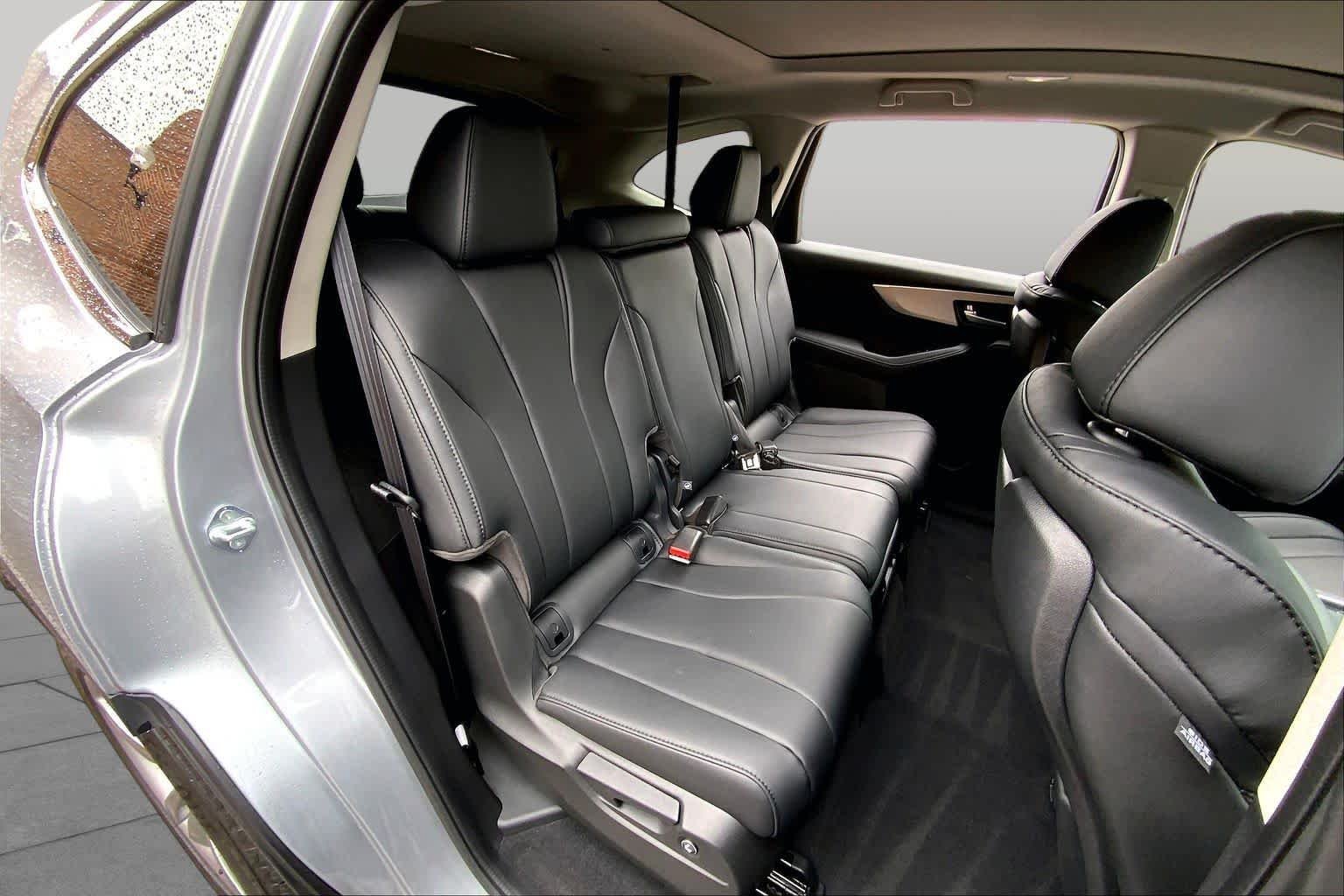 Certified Used 2026 Solar Silver Metallic Acura  image 21