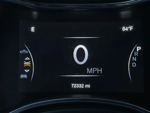 Used 2018 Diamond Black Jeep Laredo image 4