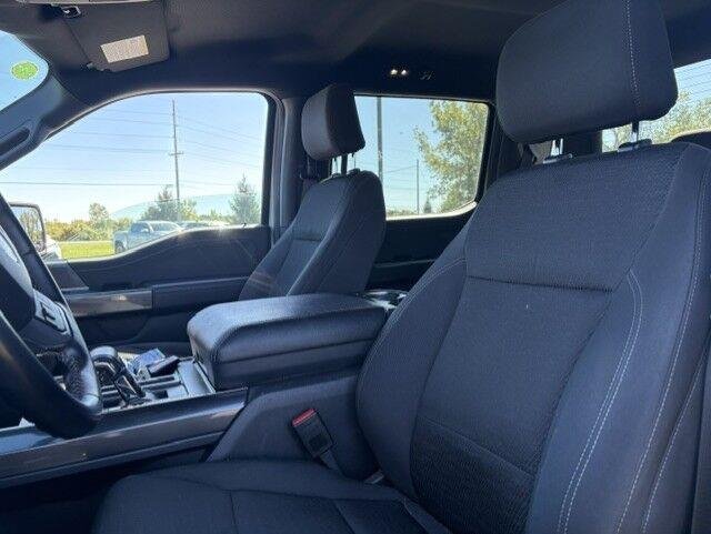 Used 2023 Avalanche Gray Ford XLT image 2
