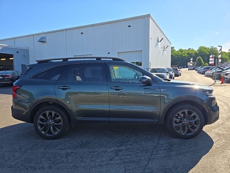 Used 2023 Green Kia X-Line EX image 9