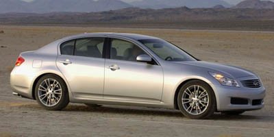 Used 2007 Ivory Pearl INFINITI Journey image 1