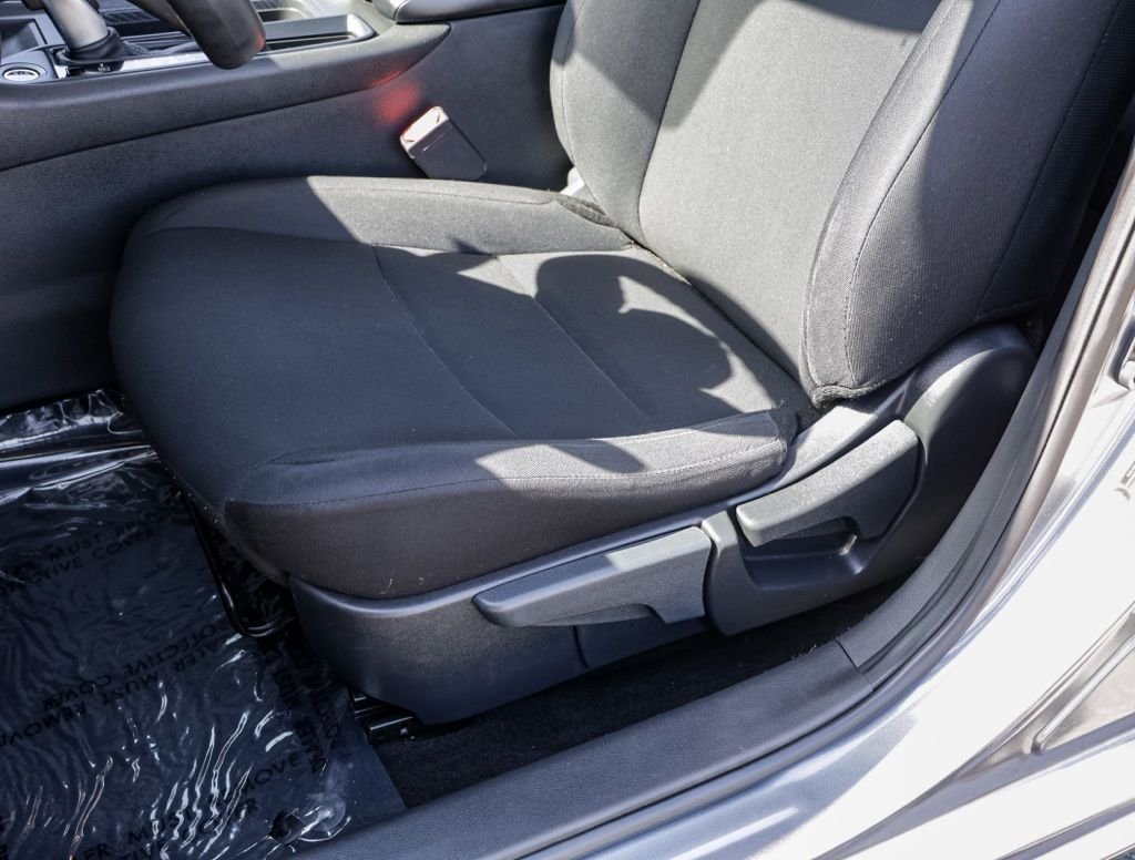 Used 2024 Gray Nissan S image 16