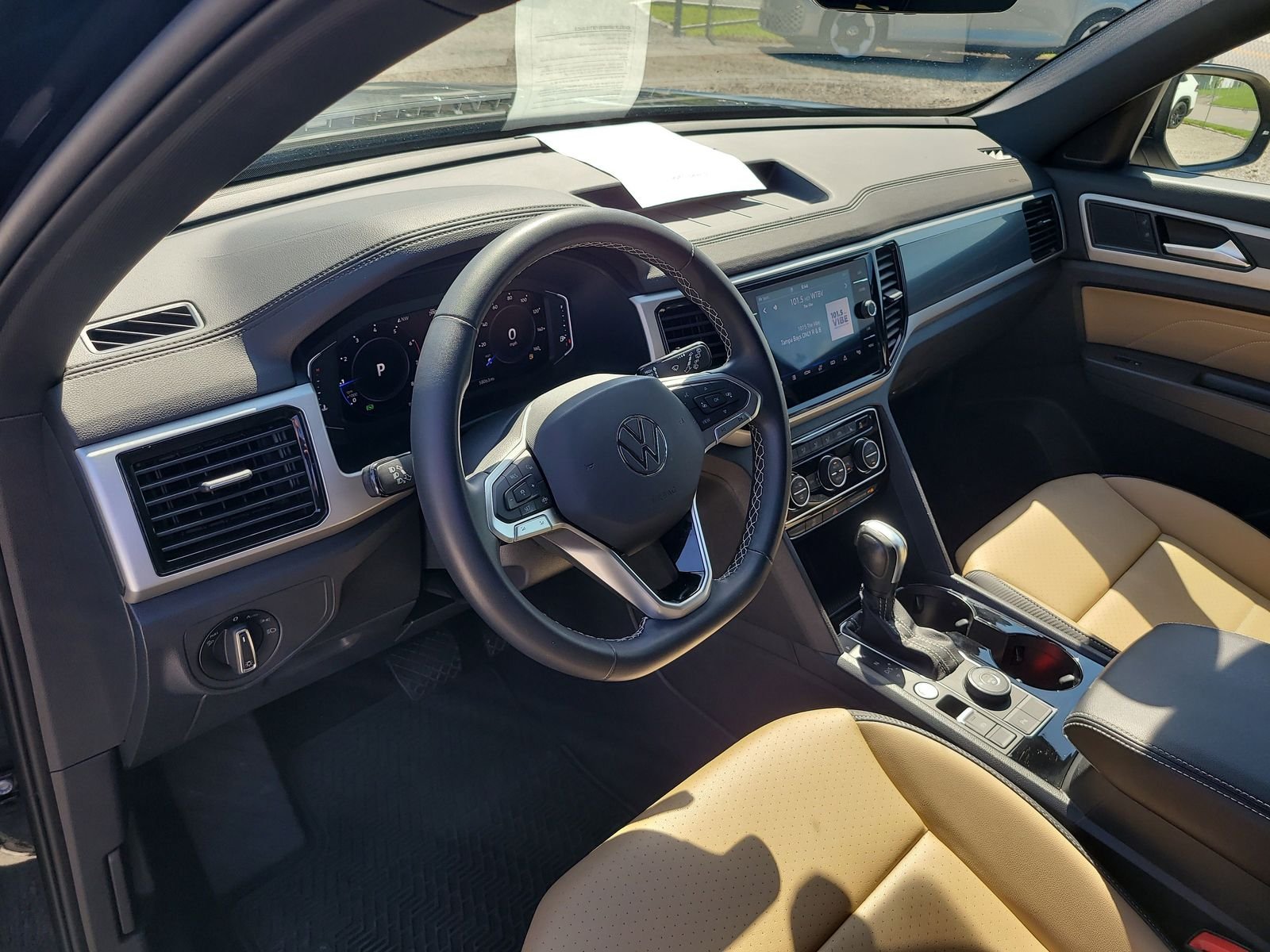 2023 Volkswagen Atlas Cross Sport SE w/Tech - Photo 20