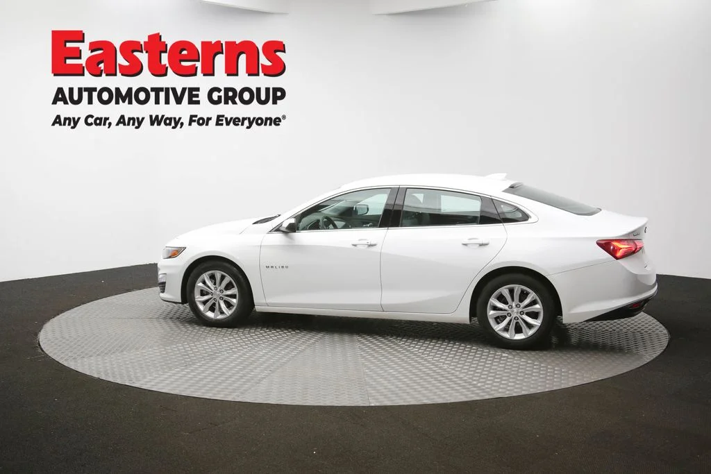 Used 2022 White Chevrolet LT image 58